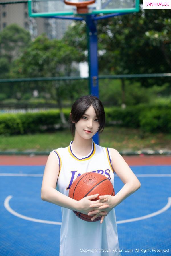   [XiuRen]高清写真图 2024.06.21 No.8744 豆瓣酱 模特合集第21张图片
